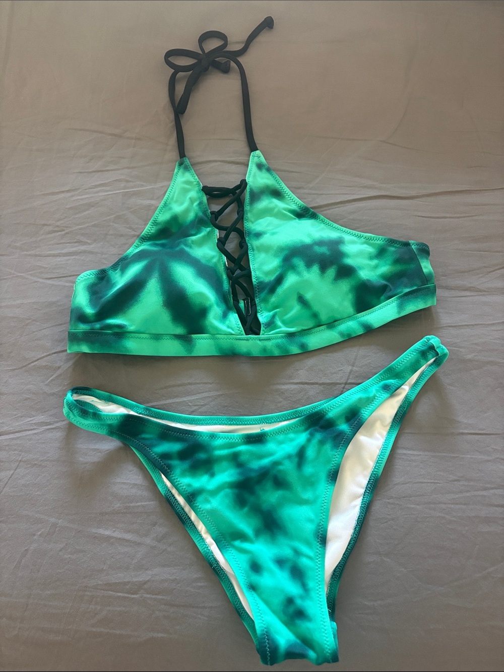 PINK Victoria's Secret Green Tie-Dye Bikini 👙 SET